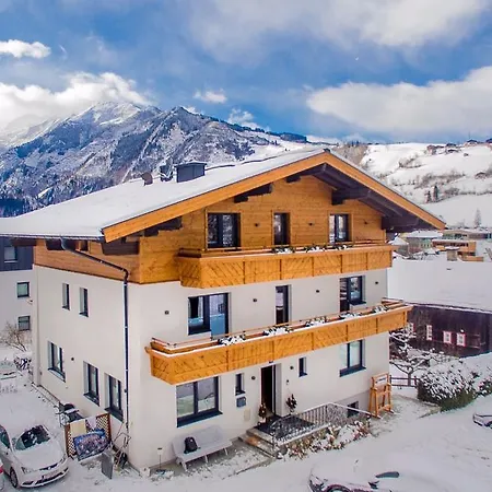 Nanske * Kaprun